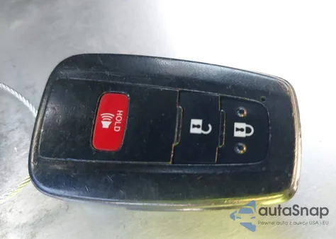 2018 Toyota Prius Three z USA, uszkodzony, nr VIN JTDKARFU8J3054456